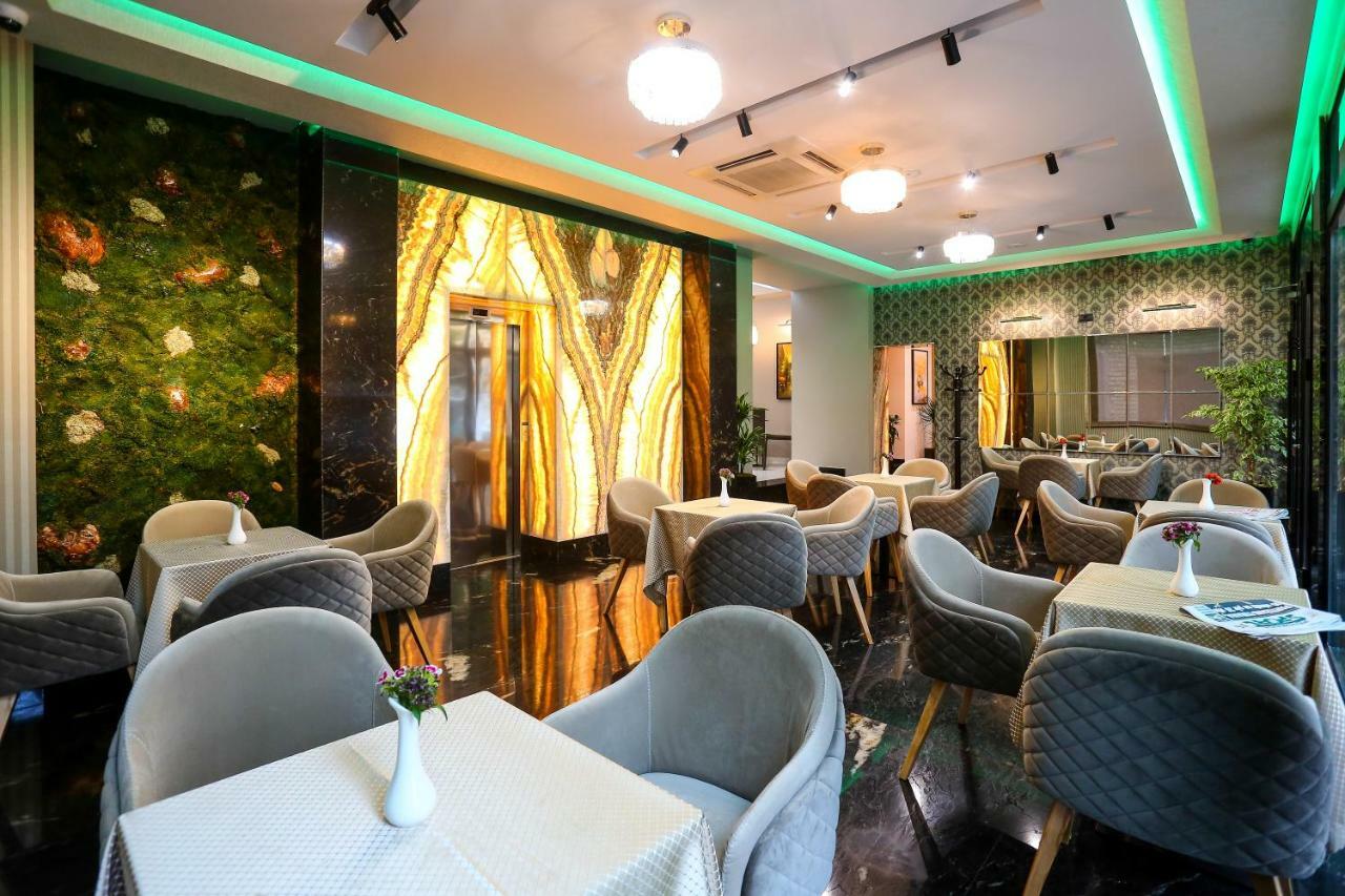 Emerald Boutique Hotel Tirana Extérieur photo