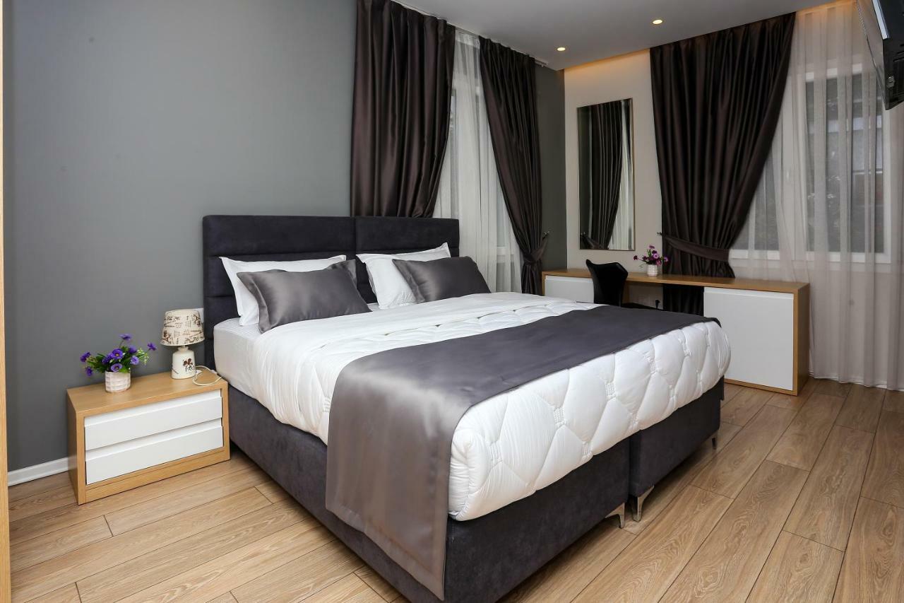 Emerald Boutique Hotel Tirana Extérieur photo