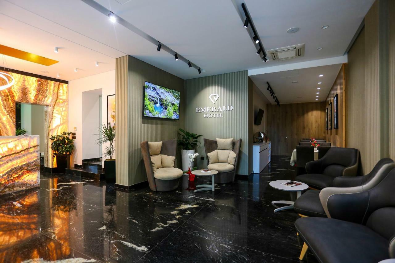 Emerald Boutique Hotel Tirana Extérieur photo