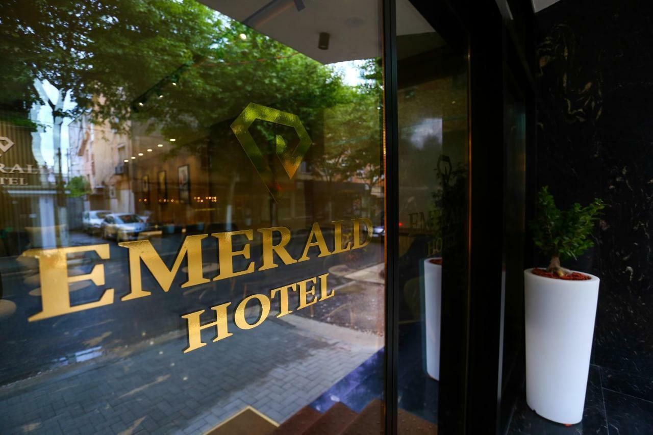 Emerald Boutique Hotel Tirana Extérieur photo